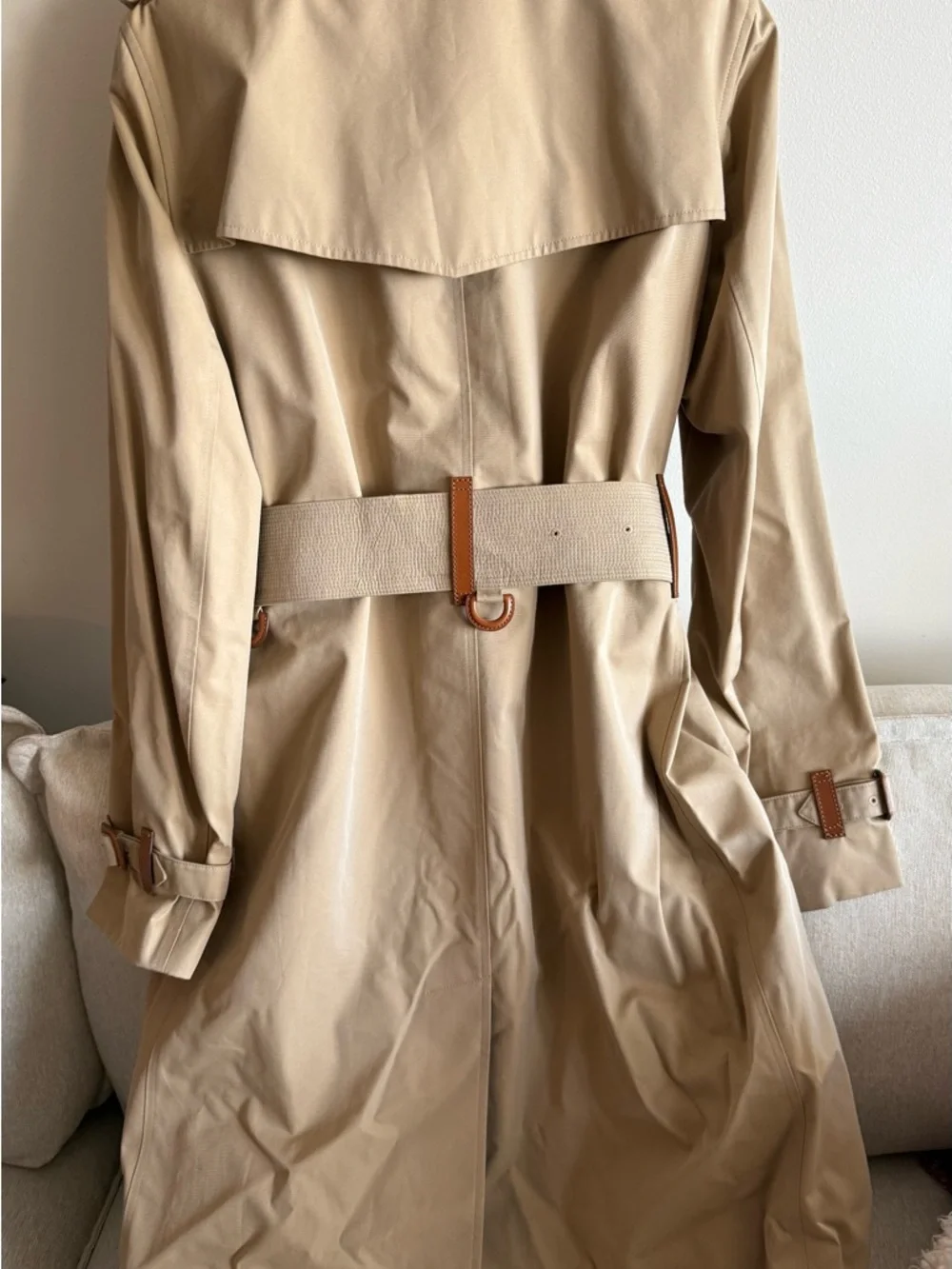 Burberry Classic Check Jacket Lining in Beige, Black and Red - Picture 2 of 10